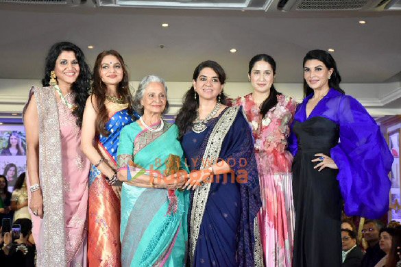 photos celebs walk the ramp for the vcare foundation 8