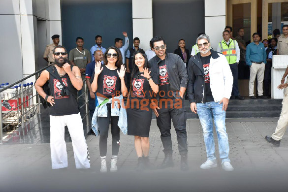 photos chiyaan vikram jayam ravi karthi sobhita dhulipala and aishwarya lekshmi arrive in mumbai to promote their film ps 2 2