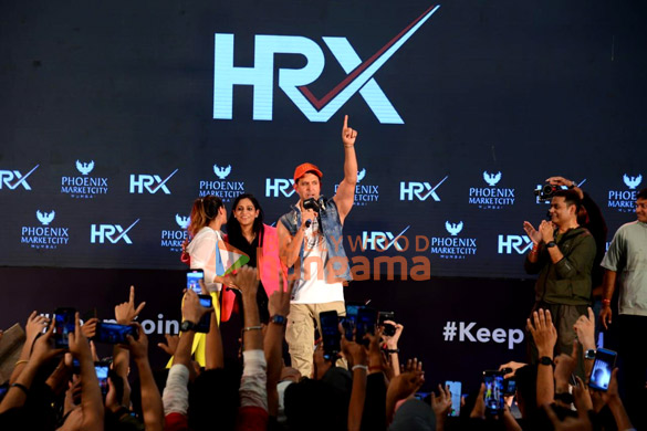 photos hrithik roshan snapped at the launch of the first hrx store in mumbai at phoenix market city 5
