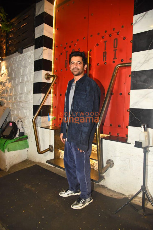 photos kakkar family snapped with rapper jr tony at tori restaurant 3