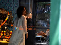 Photos: Kangana Ranaut snapped in Khar