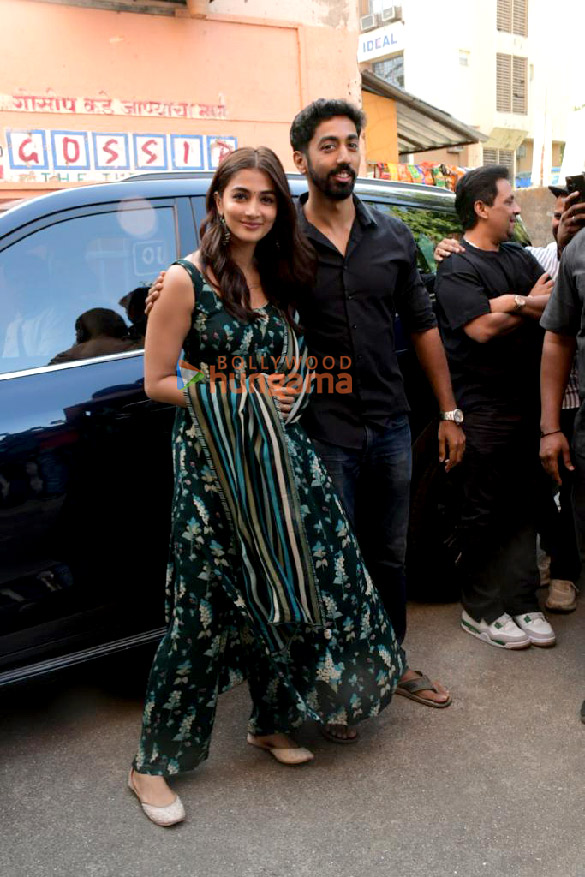 Photos: Pooja Hegde snapped outside Gaiety Galaxy theater | Parties & Events