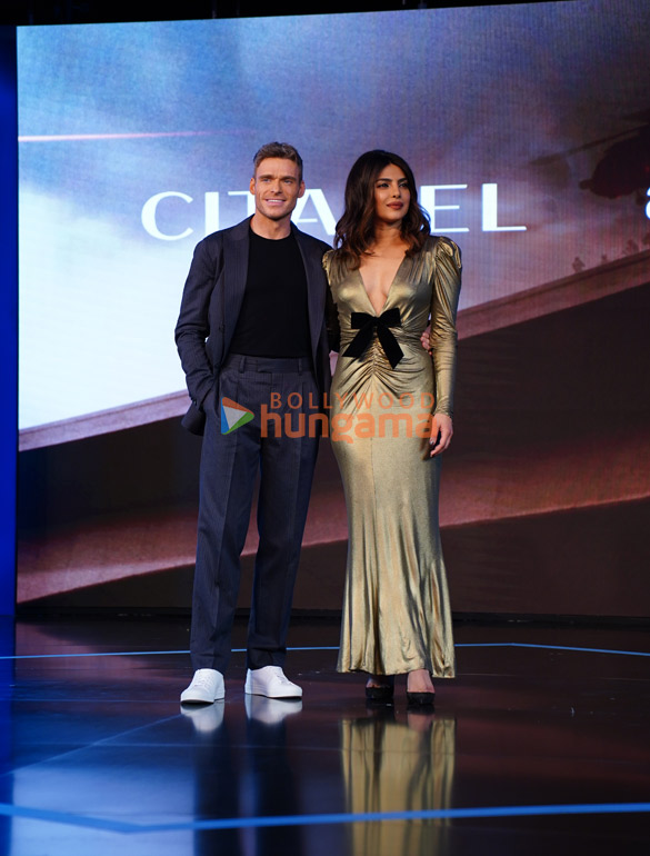 photos priyanka chopra jonas makes a grand entry at the citadel press conference in india 3