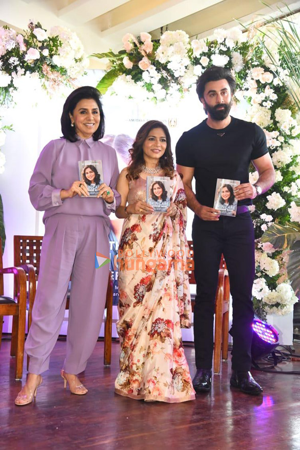 photos ranbir kapoor neetu singh and others attend dr jaishree sharads book launch 8