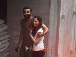 Photos: Ranbir Kapoor and Alia Bhatt snapped at the construction site of their new house