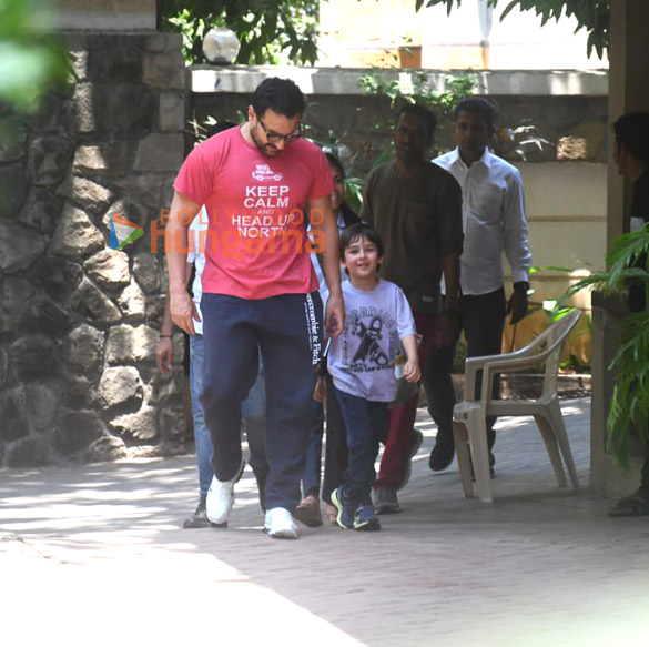 photos saif ali khan and taimur ali khan spotted in bandra 4 5