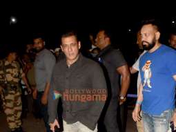 Photos: Salman Khan, Aishwarya Rai Bachchan, Aaradhya Bachchan and Ranveer Singh snapped at the airport