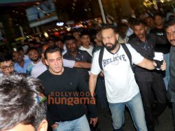 Photos: Salman Khan, Alia Bhatt, Juhi Chawla and others snapped at the airport