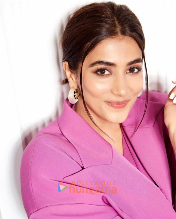 Pooja Hegde Photos, Images, HD Wallpapers, Pooja Hegde HD Images ...