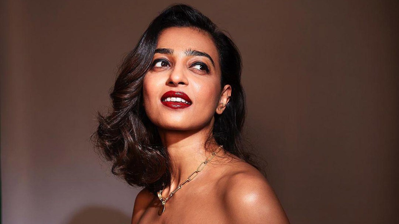 Radhika Apte shares her views on plastic surgery; says, “Everybody looks the same literally”