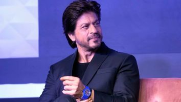 Shah Rukh Khan gets mobbed at Srinagar airport post Dunki shoot, despite tight security