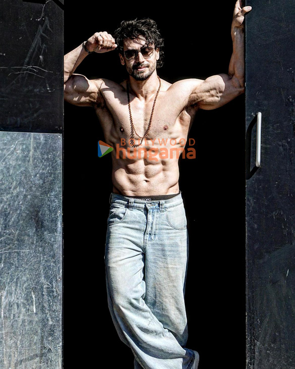 tiger shroff 1 28