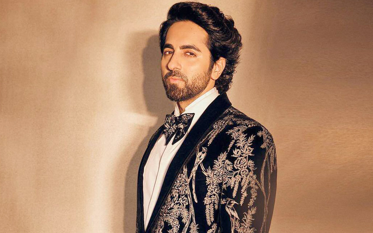 Ayushmann Khurrana credits Ranbir Kapoor and Ranveer Singh for inspiring his unconventional film choices; says, “I had no option…”