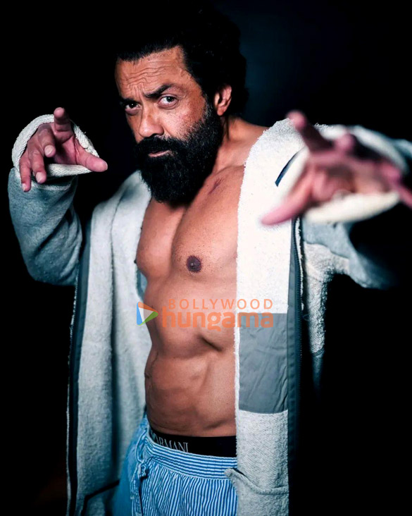 bobby deol 5 4