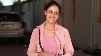 Genelia D’souza makes us fall for her cute smile