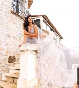 Mrunal Thakur