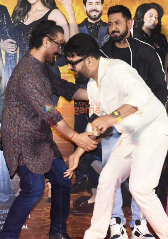 photos aamir khan and others grace the trailer launch of carry on jatta 3 67 2