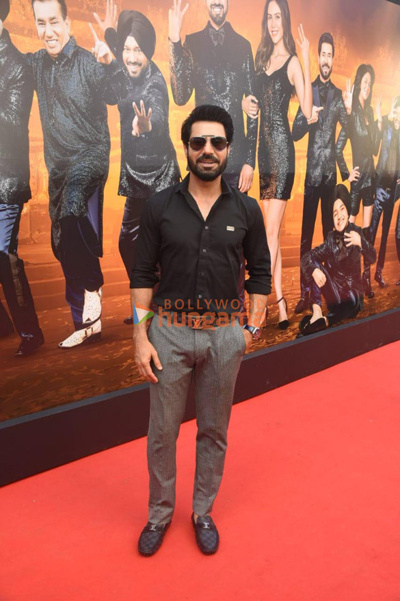 photos aamir khan and others grace the trailer launch of carry on jatta 3 7
