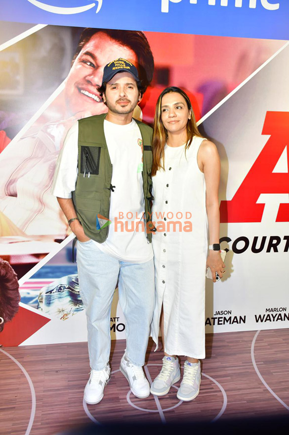 photos celebs grace the premiere of air courting a legend 5