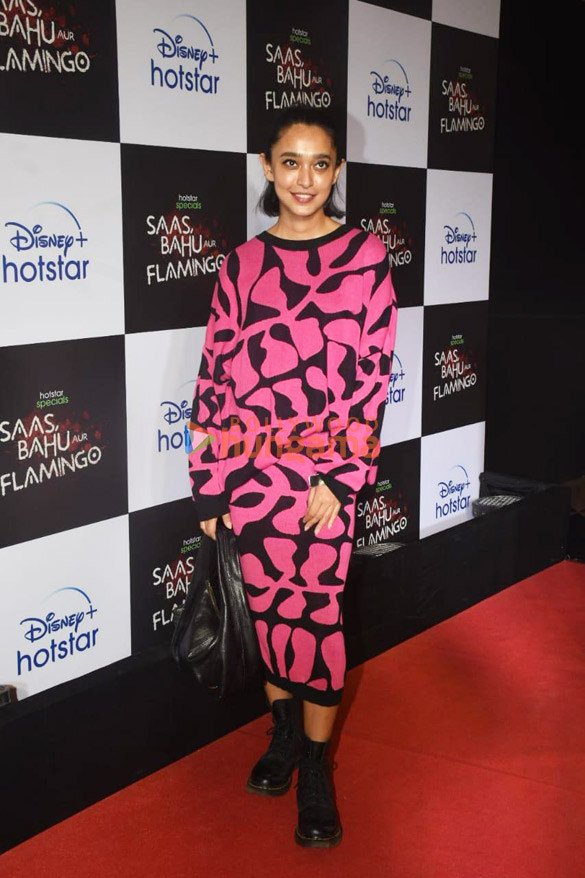 photos celebs grace the premiere of saas bahu aur flamingo 3