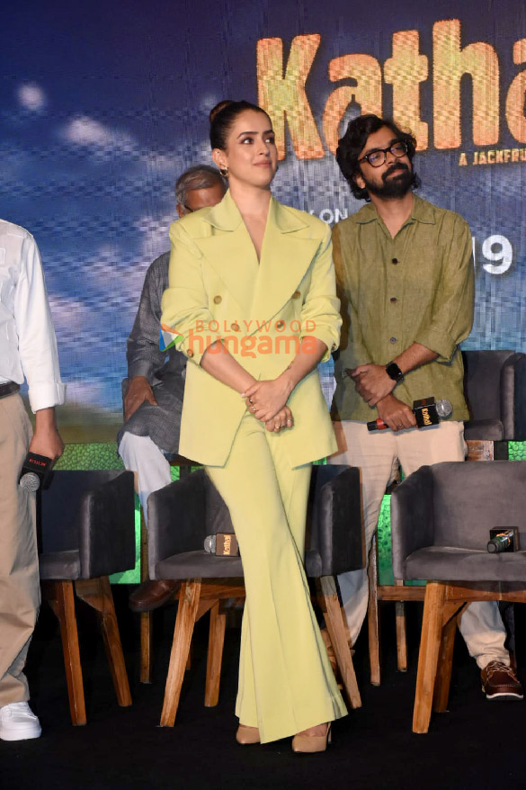 photos celebs grace the trailer launch of kathal 3