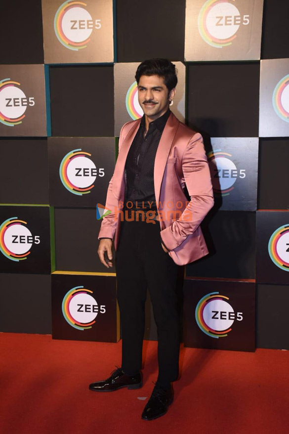 photos celebs snapped at the zee5 event in mumbai 001 12