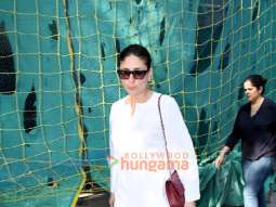 Photos: Kareena Kapoor Khan snapped in Khar