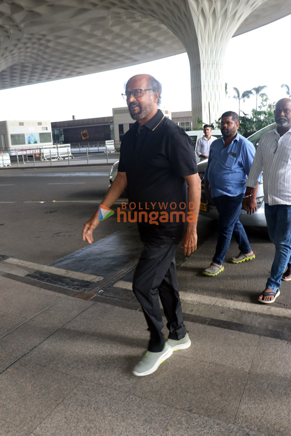 photos rajinikanth anil kapoor and maniesh paul snapped at the airport 1