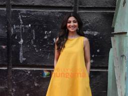 Photos: Shilpa Shetty snapped at Filmcity