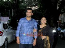 Photos: Siddharth Roy Kapur and Vidya Balan snapped in Bandra