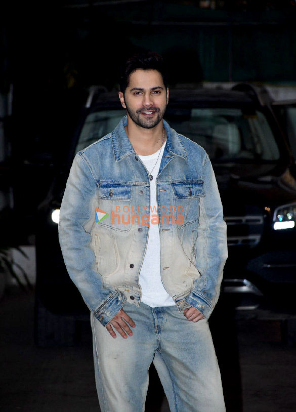 photos varun dhawan spotted at a dubbing studio 4