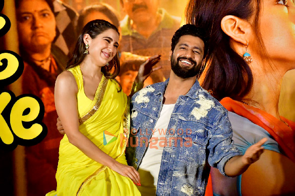 photos vicky kaushal sara ali khan and others grace the trailer launch of zara hatke zara bach ke 13
