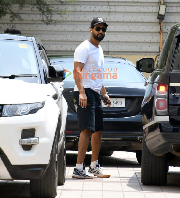 photos vicky kaushal spotted at gym 1