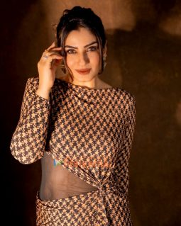 Celeb Photos Of Raveena Tandon