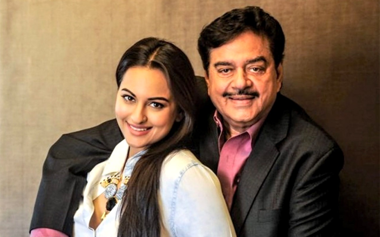 Sonakshi Sinha reveals father Shatrughan Sinha’s reaction to Dahaad; says, “He is very keen to watch the show”