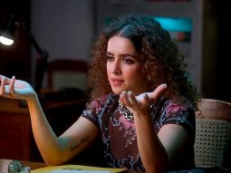 Sanya Malhotra Scans for Fake News! | Kathal | Netflix India