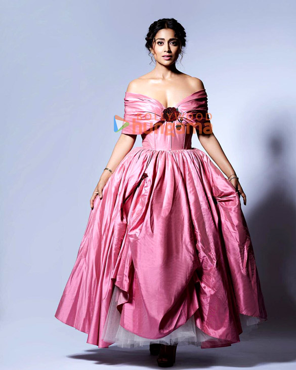 shriya saran 6 25