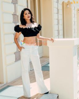 Celeb Photos Of Sunny Leone