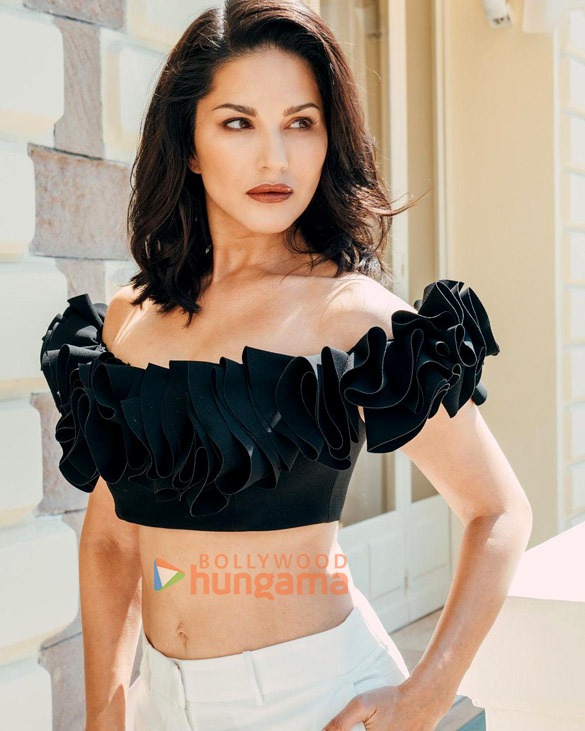 sunny leone 2 73