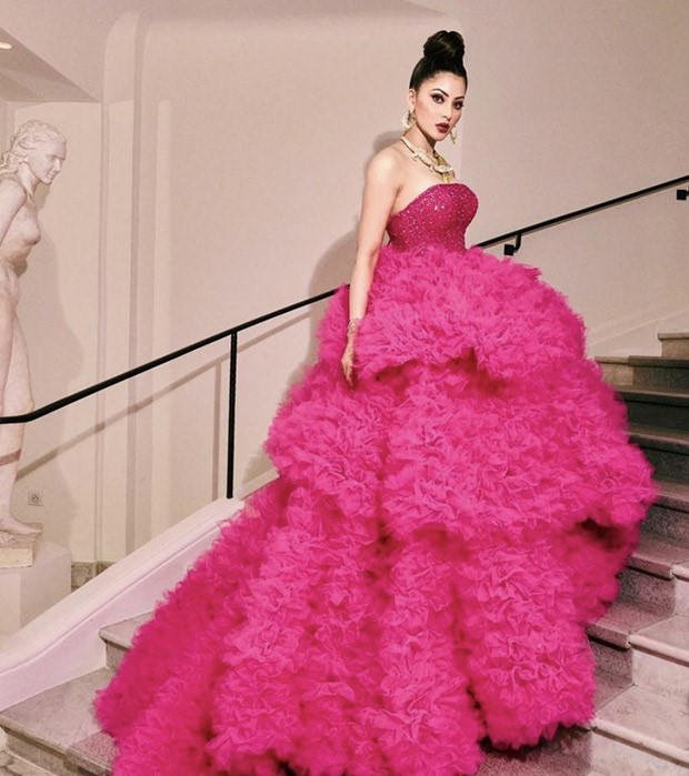 Urvashi Rautela captivates Cannes 2023 in a dreamy tulle gown, adorned with stunning crocodile-inspired jewellery 