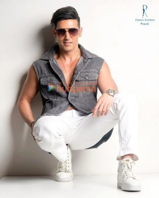 Zayed Khan