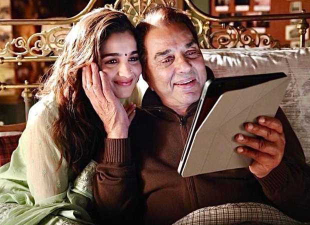 Dharmendra shares an adorable picture with Rocky Aur Rani Kii Prem Kahaani co-star Alia Bhatt; see post