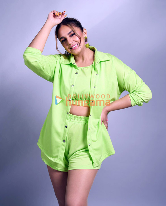 huma qureshi 2 159