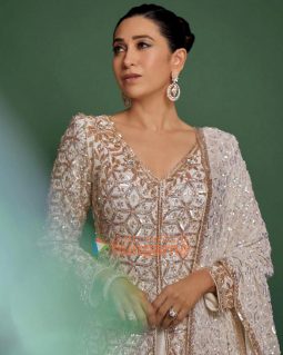 Celeb Photos Of Karisma Kapoor