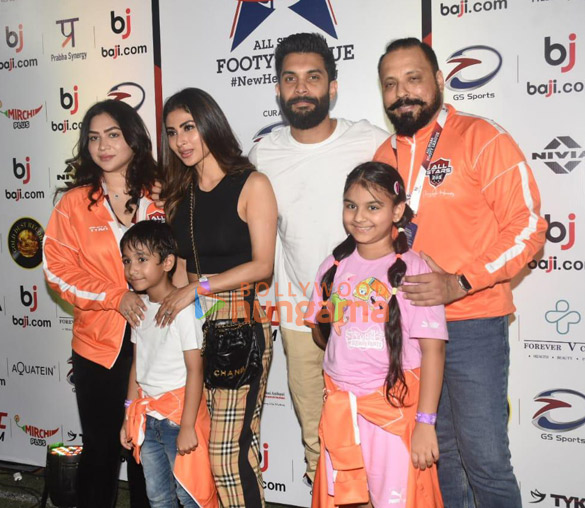 photos abhishek bachchan bunty walia and others snapped during a football match in juhu 111 2