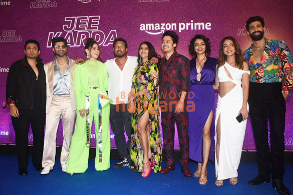 photos celebs grace the premiere of jee karda 899 19