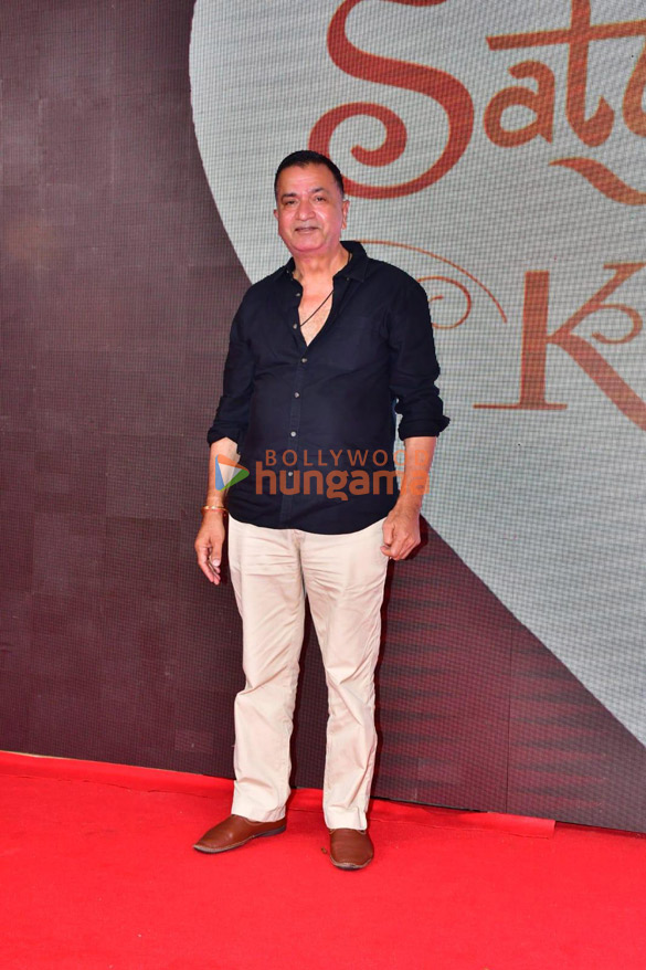 photos celebs grace the premiere of satyaprem ki katha 9