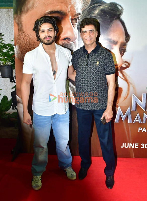 photos celebs grace the premiere of the night manager 2 5