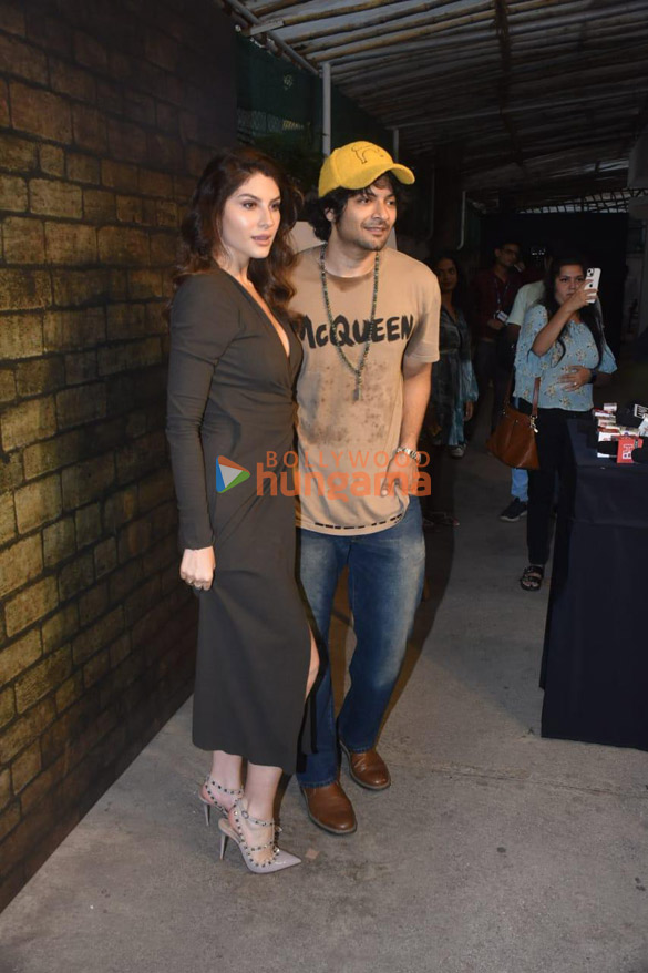 photos celebs grace the special screening of kandahar 4