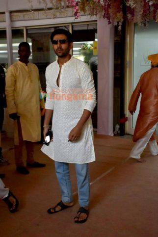 Photos: Celebs grace the wedding ceremony of actress Sonnalli Seygall and hotelier Ashesh Sajnani